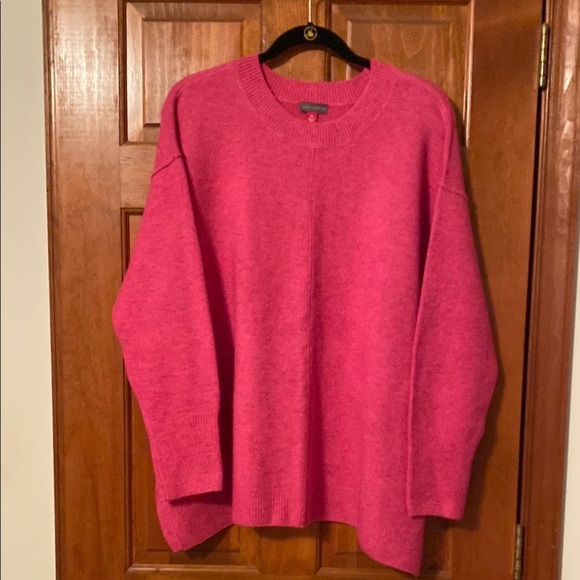 Vince Camuto Sweaters - Vince Camuto Pink Crew Neck Sweater Cozy Knit
